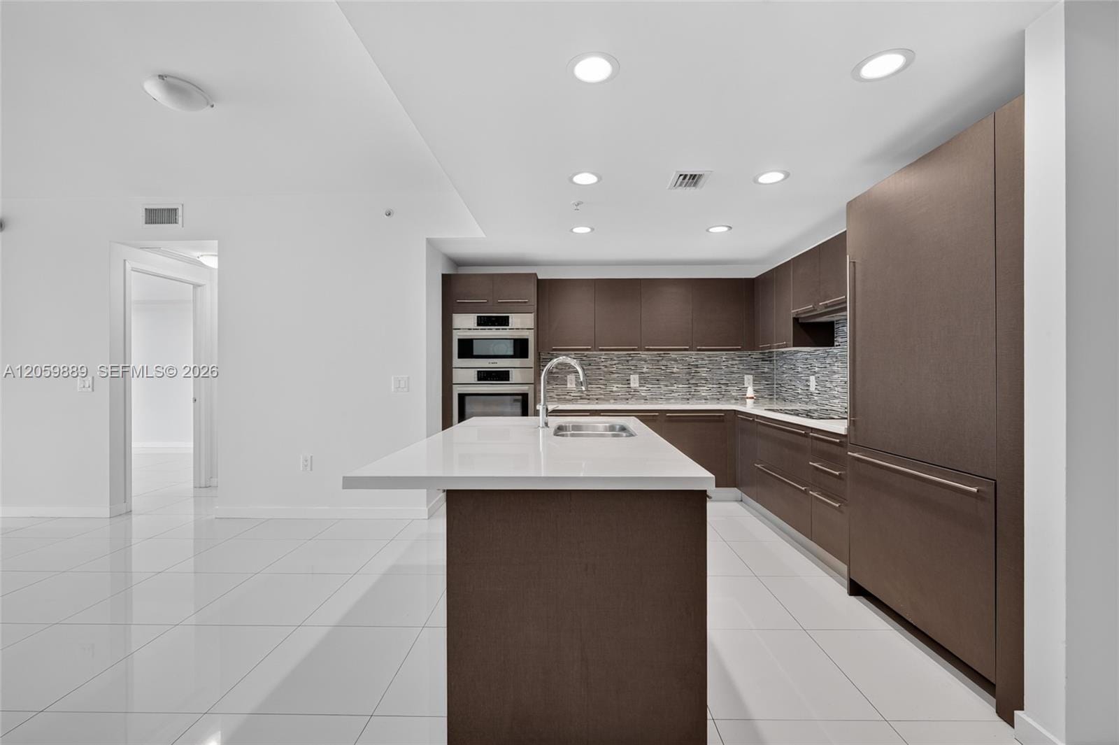 7751 NW 107th Avenue 209, Doral, FL 33178 photo 7
