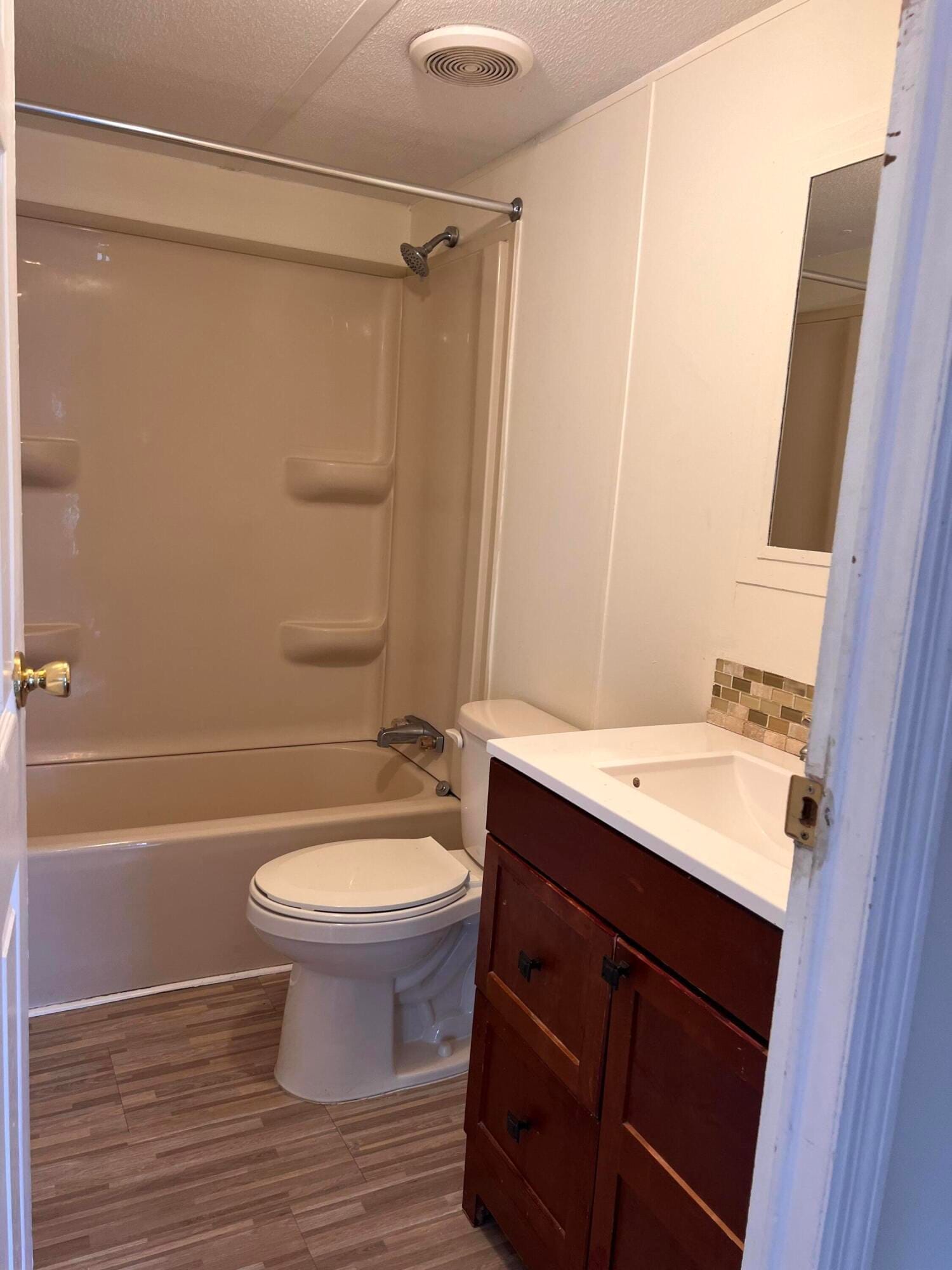 10629 S 228TH Lane — photo 8