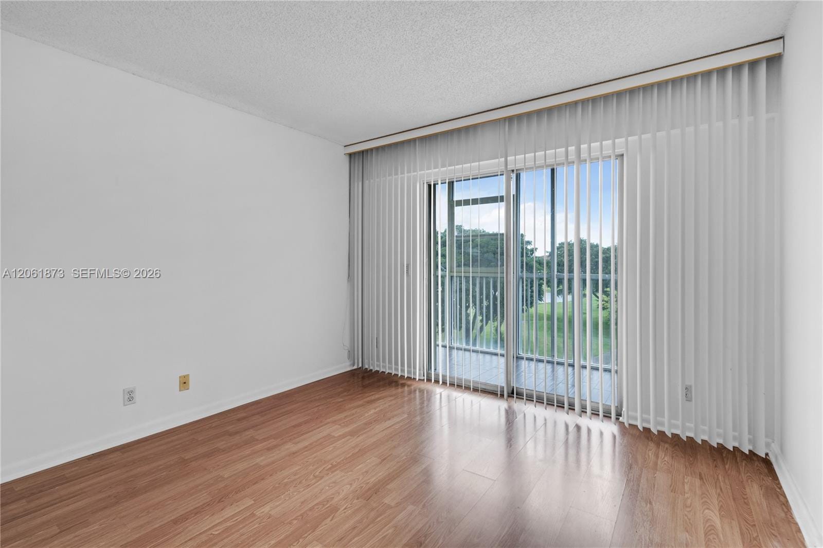 300 SW 134th Way 413E — photo 7