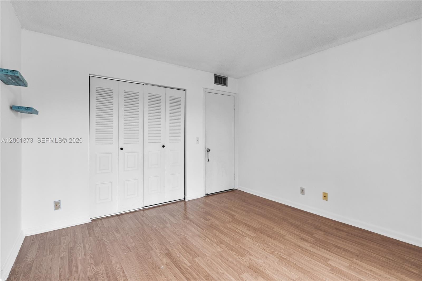 300 SW 134th Way 413E — photo 8