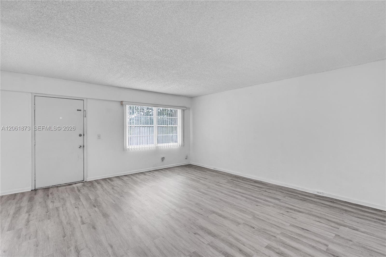 300 SW 134th Way 413E — photo 4