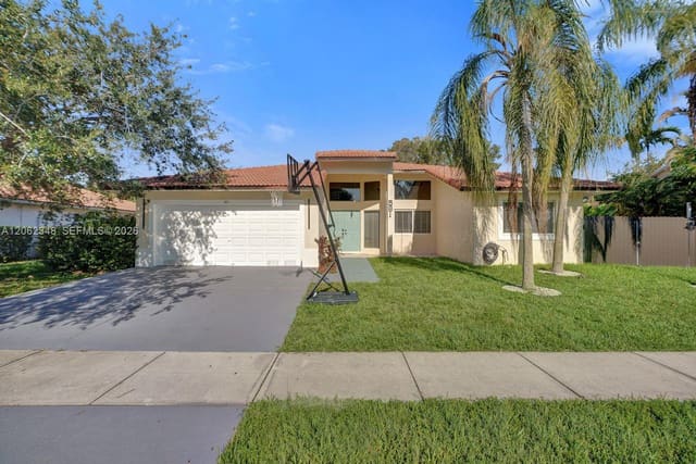 581 SW 169th Way, sold in Bonaventure Lakes, Weston, FL