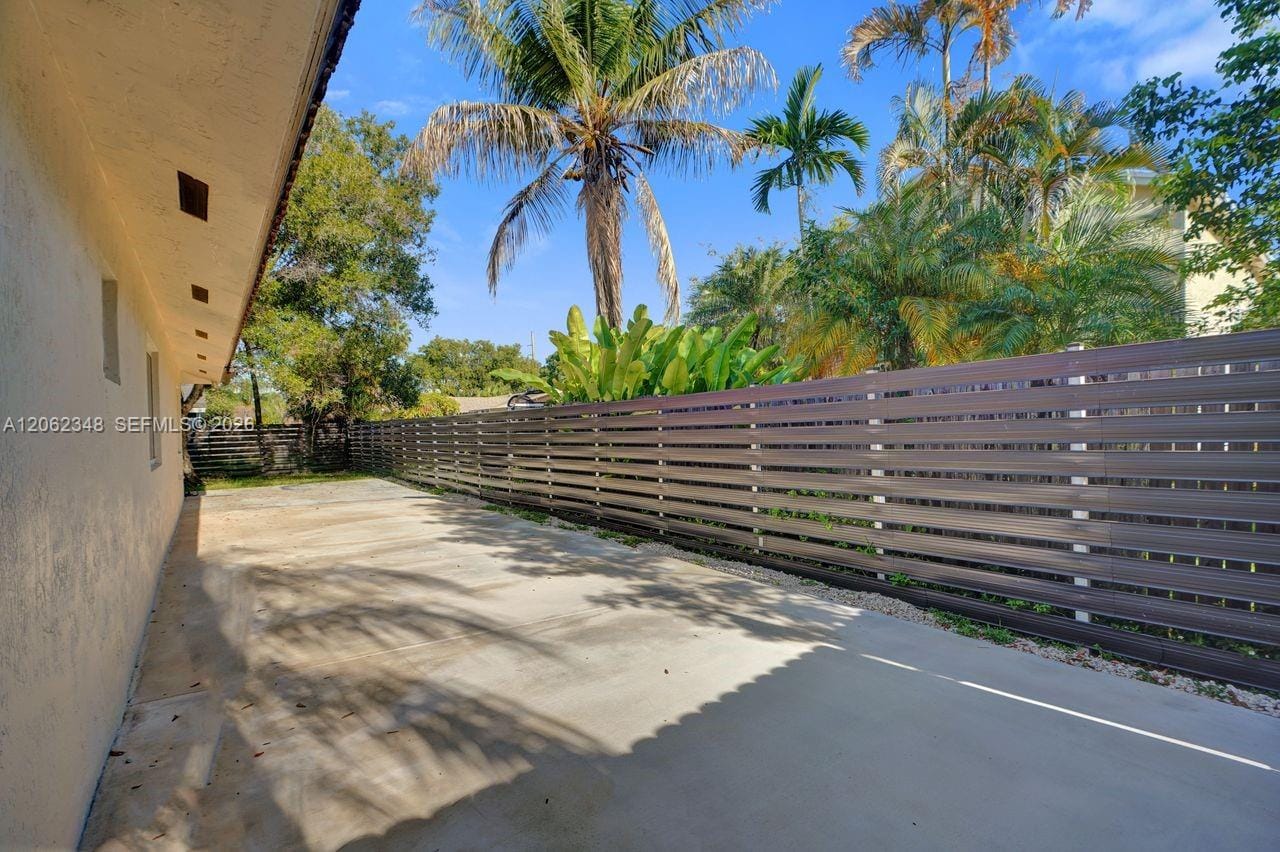 581 SW 169th Way, Weston, FL 33326 photo 20