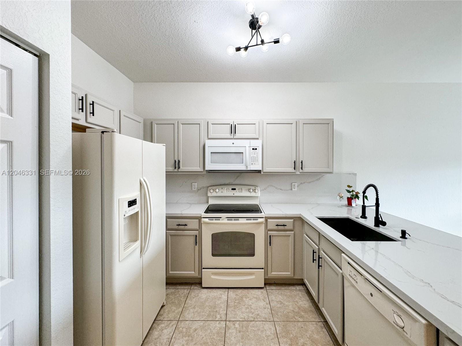 3740 NE 3rd Court, Homestead, FL 33033 photo 13