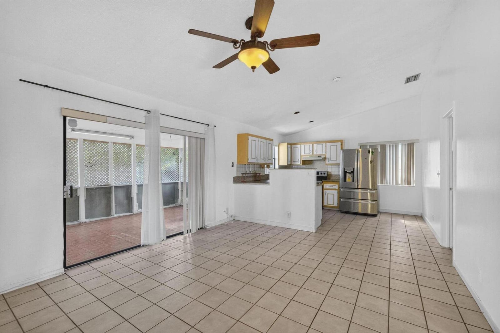 7513 SW 7TH Street — photo 4