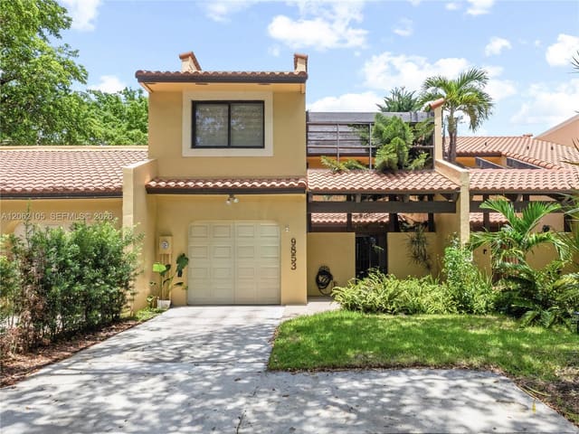 9853 Costa Del Sol Boulevard 103-F, Doral, FL 33178