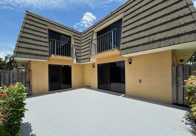 1402 14th Way, West Palm Beach, FL 33407