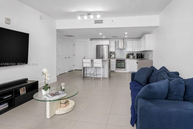 1600 NE 1st Avenue 1418, Miami, FL 33132