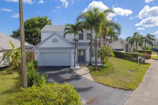 31 Swallow Drive, Boynton Beach, FL 33436