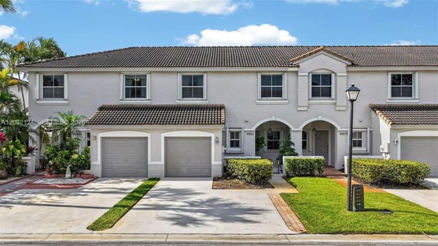 16862 SW 1st Street, Pembroke Pines, FL 33027