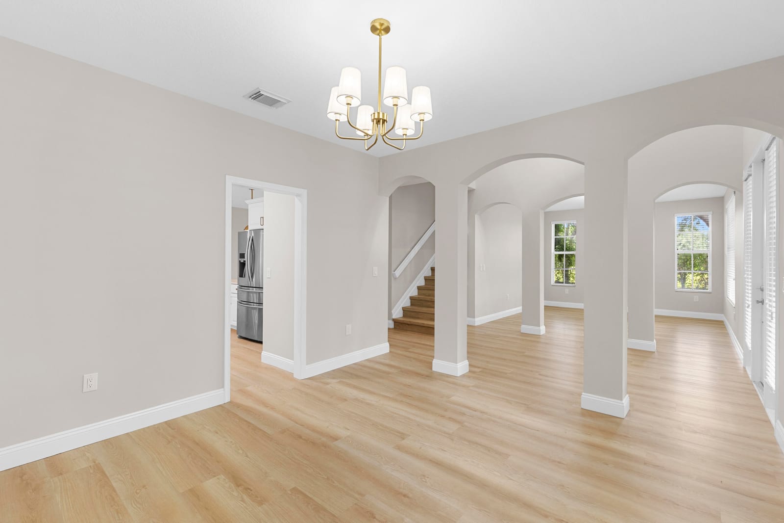 1636 FENTON Drive — photo 7