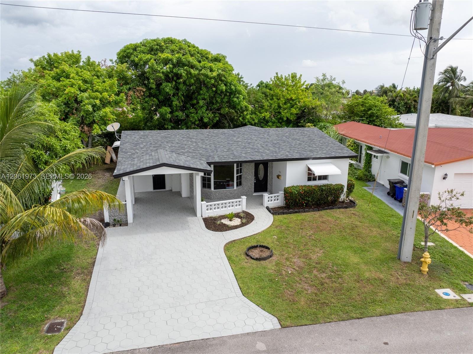 4595 NW 43rd Court, Lauderdale Lakes, FL 33319 photo 2