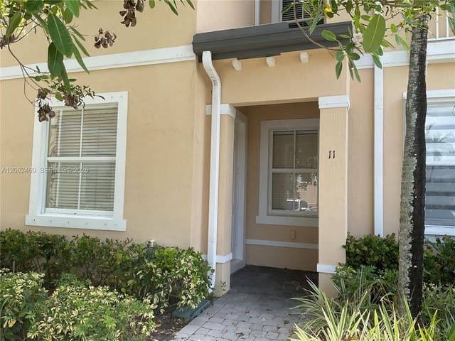 2885 SE 1st Drive 11, Fiji, Homestead, FL