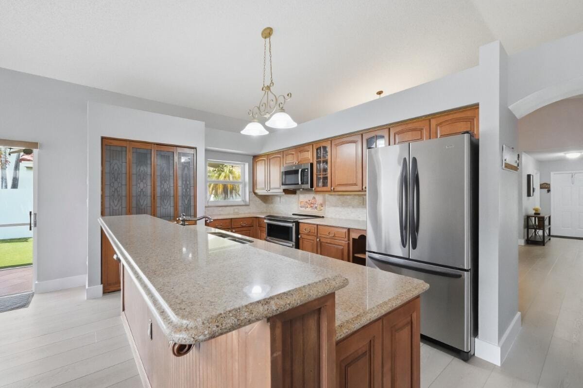 12564 NW 10TH Place, Sunrise, FL 33323 photo 20