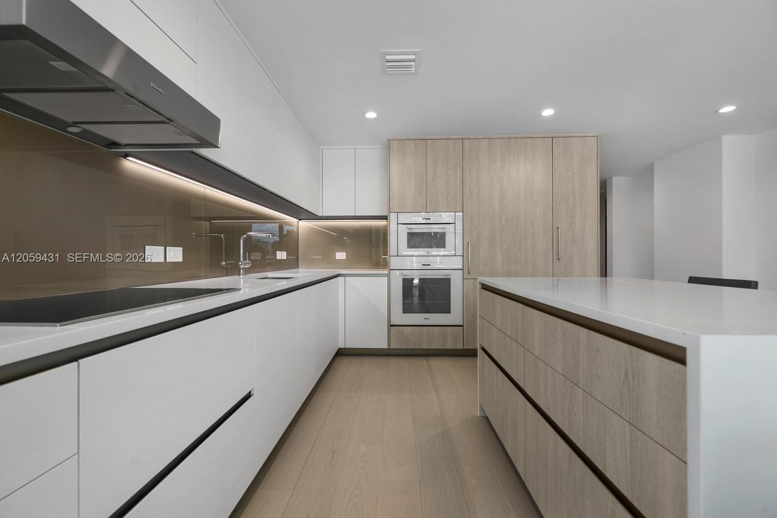 9221 E Bay Harbor Drive 212 — photo 11