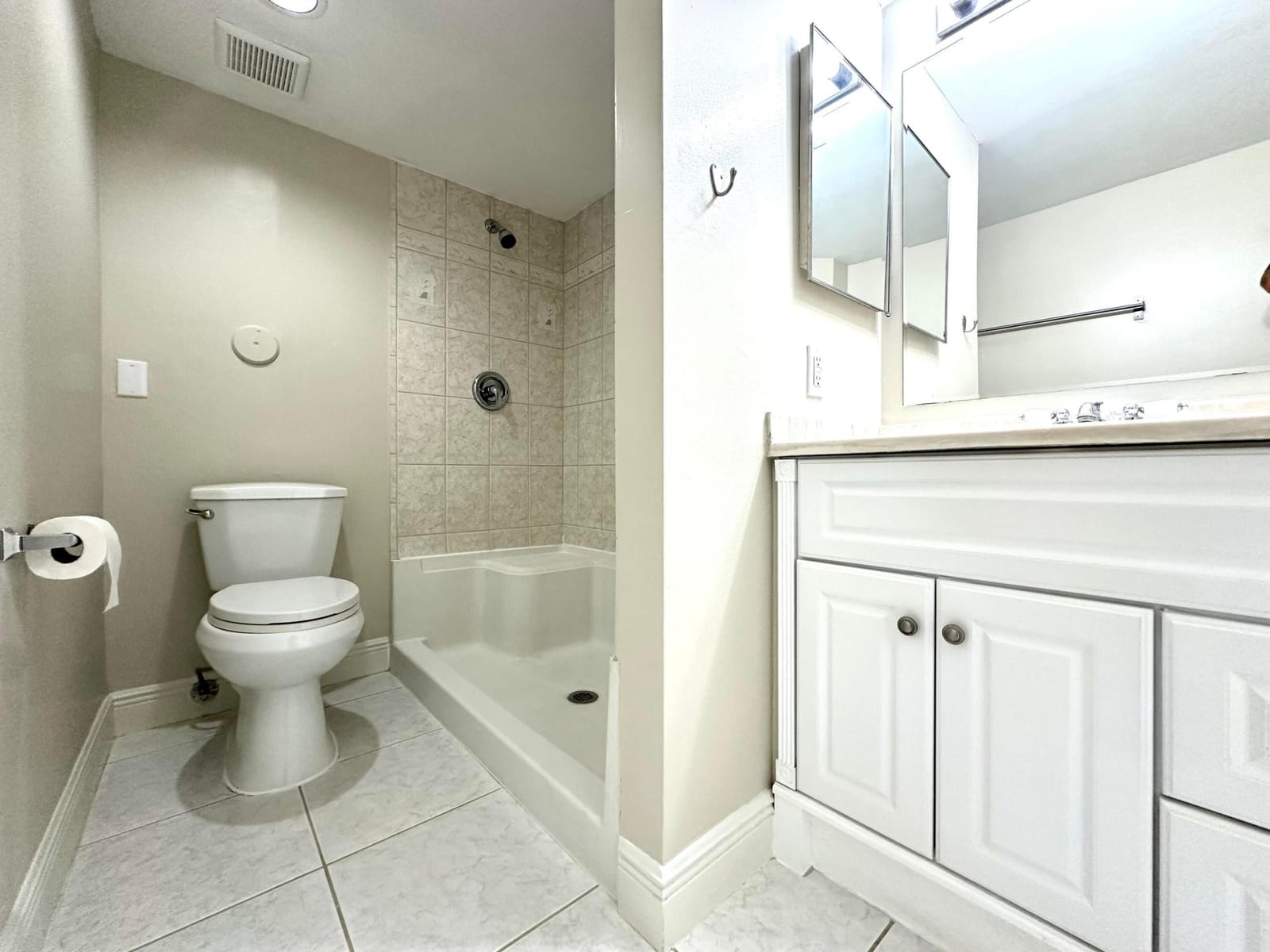 5560 NW 61st Street 713 — photo 12