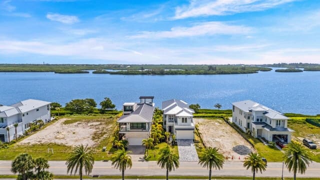 4846 S Harbor Drive, Vero Beach, FL 32967