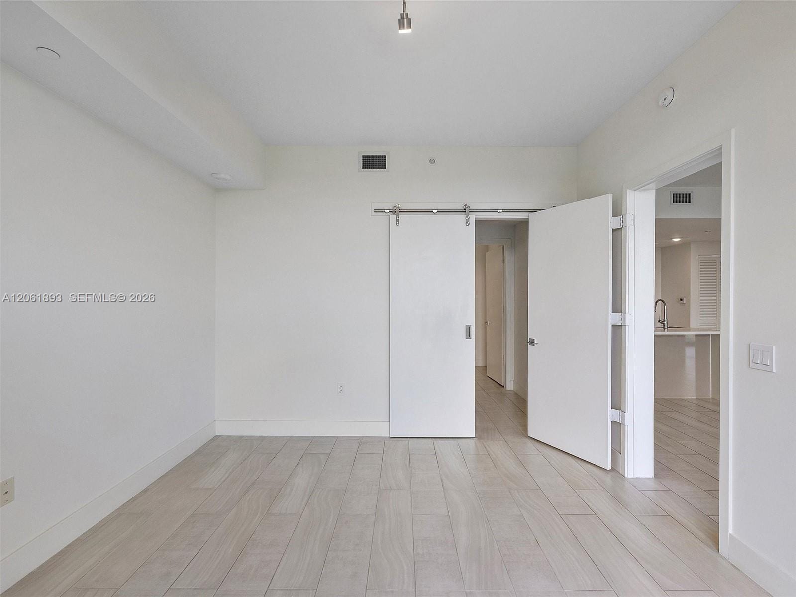 2000 Metropica Way 502, Sunrise, FL 33323 photo 22