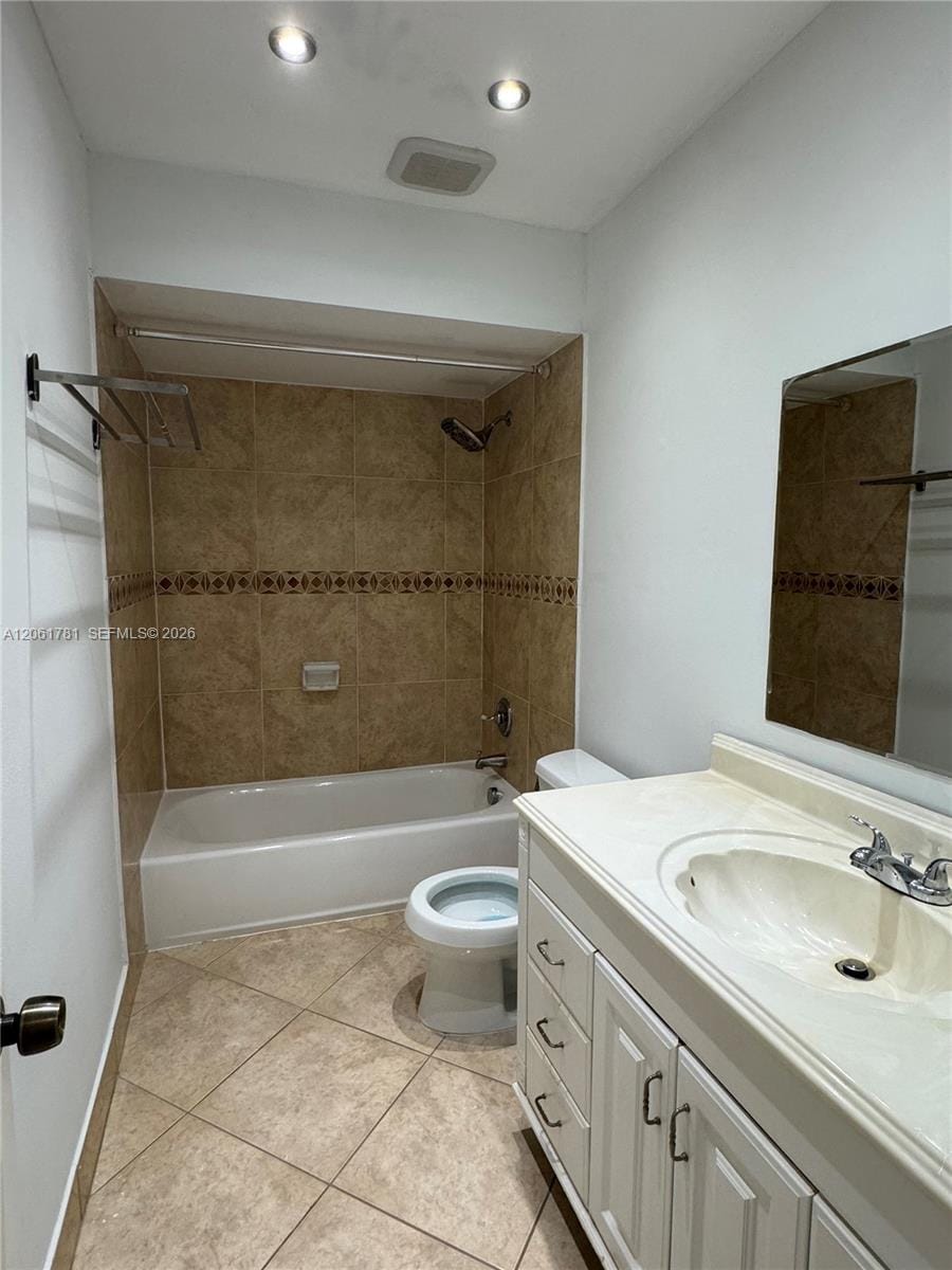175 Wimbledon Lake Drive — photo 4
