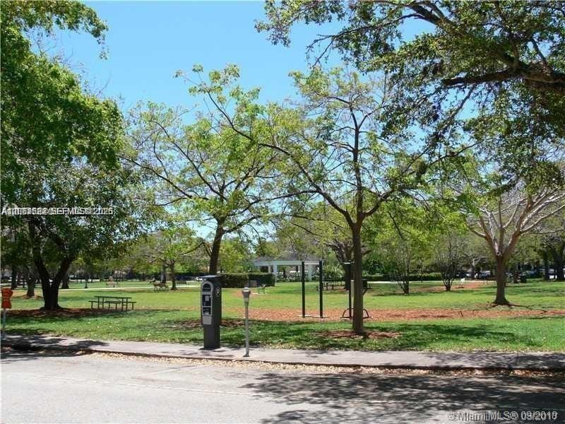 6580 Santona Street A39, Coral Gables, FL 33146 photo 23