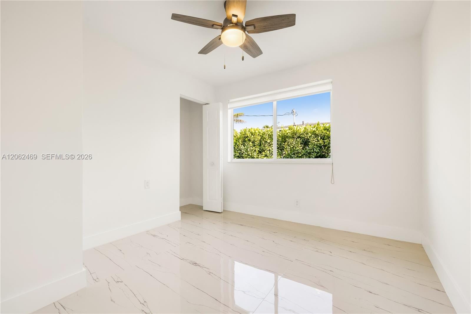 2111 N 14th Court, Hollywood, FL 33020 photo 17