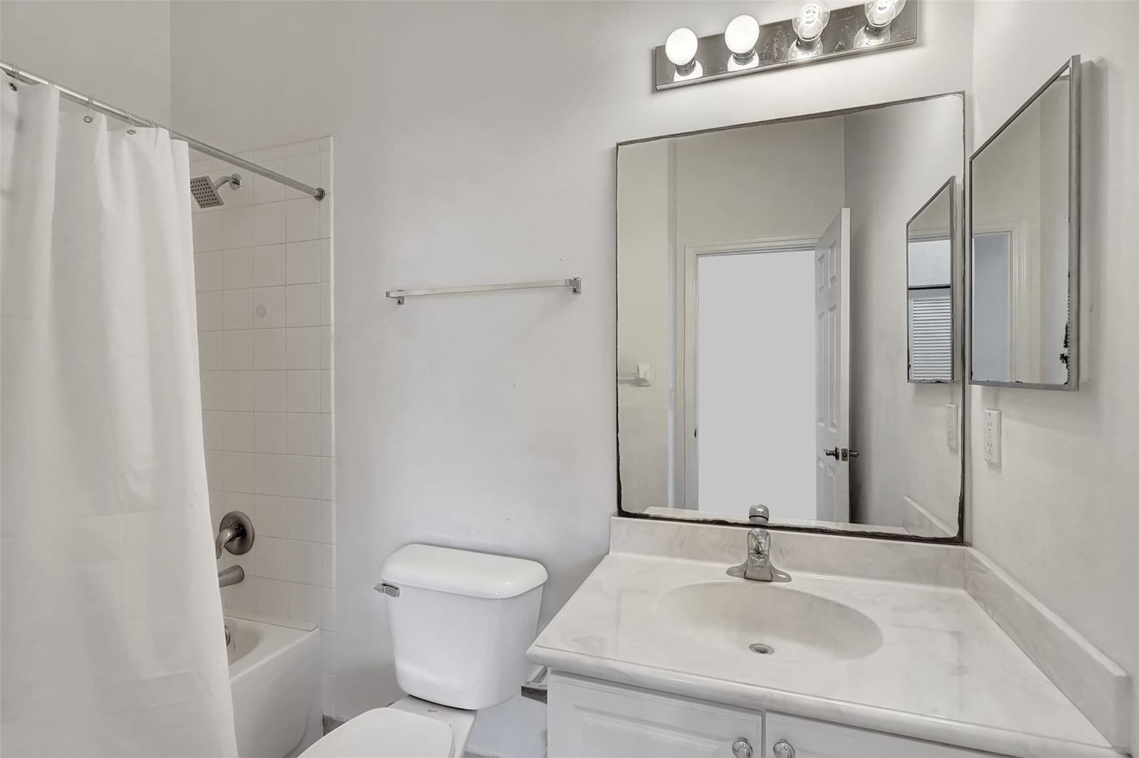4941 BONSAI Circle 209, Palm Beach Gardens, FL 33418 photo 14