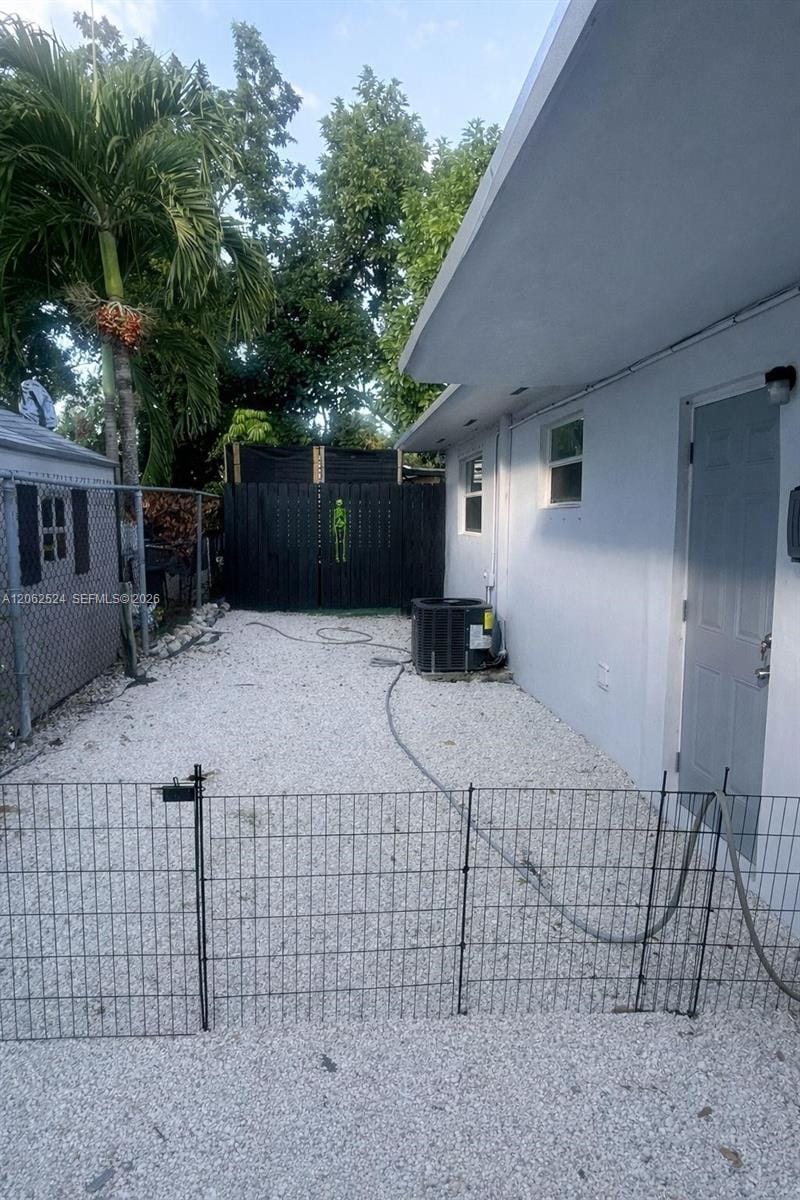 2931 NW 47th Street 3, Miami, FL 33142 photo 3
