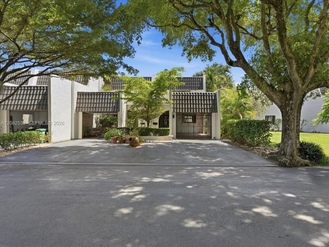 8886 SW 62nd Terrace 8-A, sold in ZIP 33173, Miami, FL
