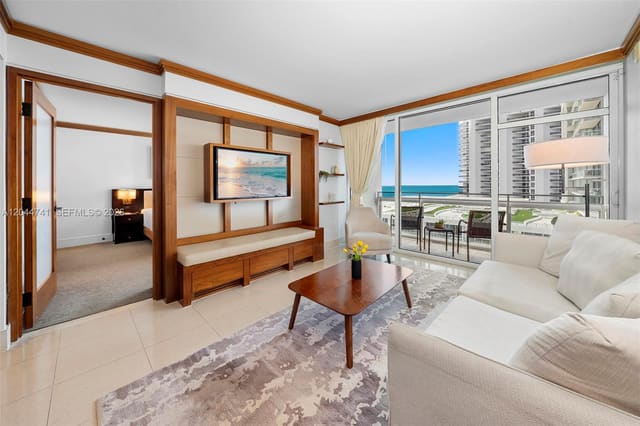6801 Collins Avenue 910, Miami Beach, FL 33141