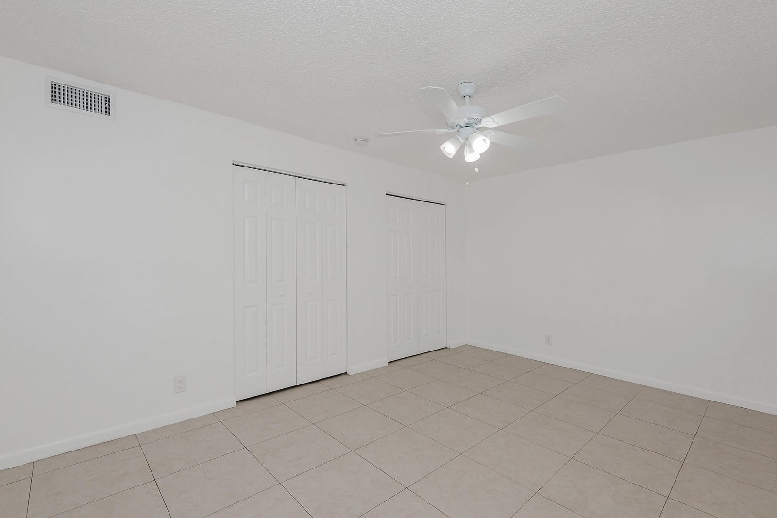 8830 W SAMPLE Road 3, Coral Springs, FL 33065 photo 18