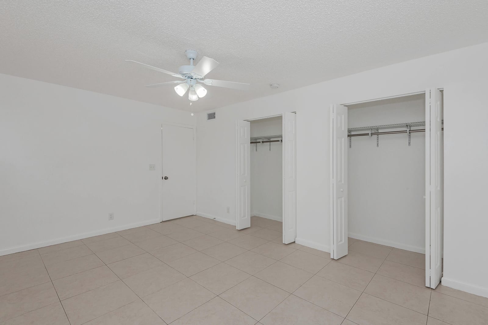 8830 W SAMPLE Road 3, Coral Springs, FL 33065 photo 19