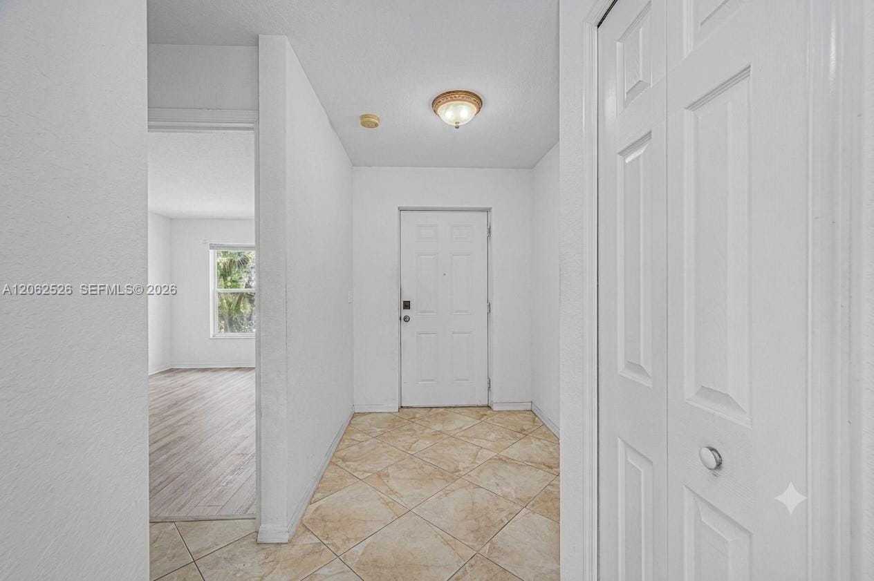 57 Huarte Way — photo 3