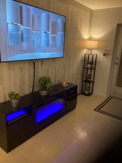417 WINDSOR R — photo 3