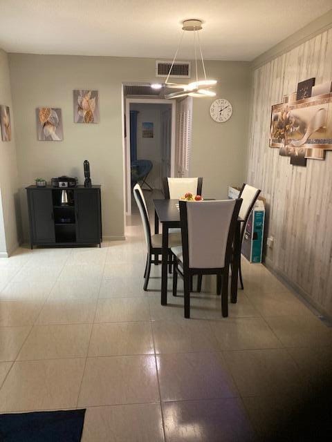417 WINDSOR R — photo 4