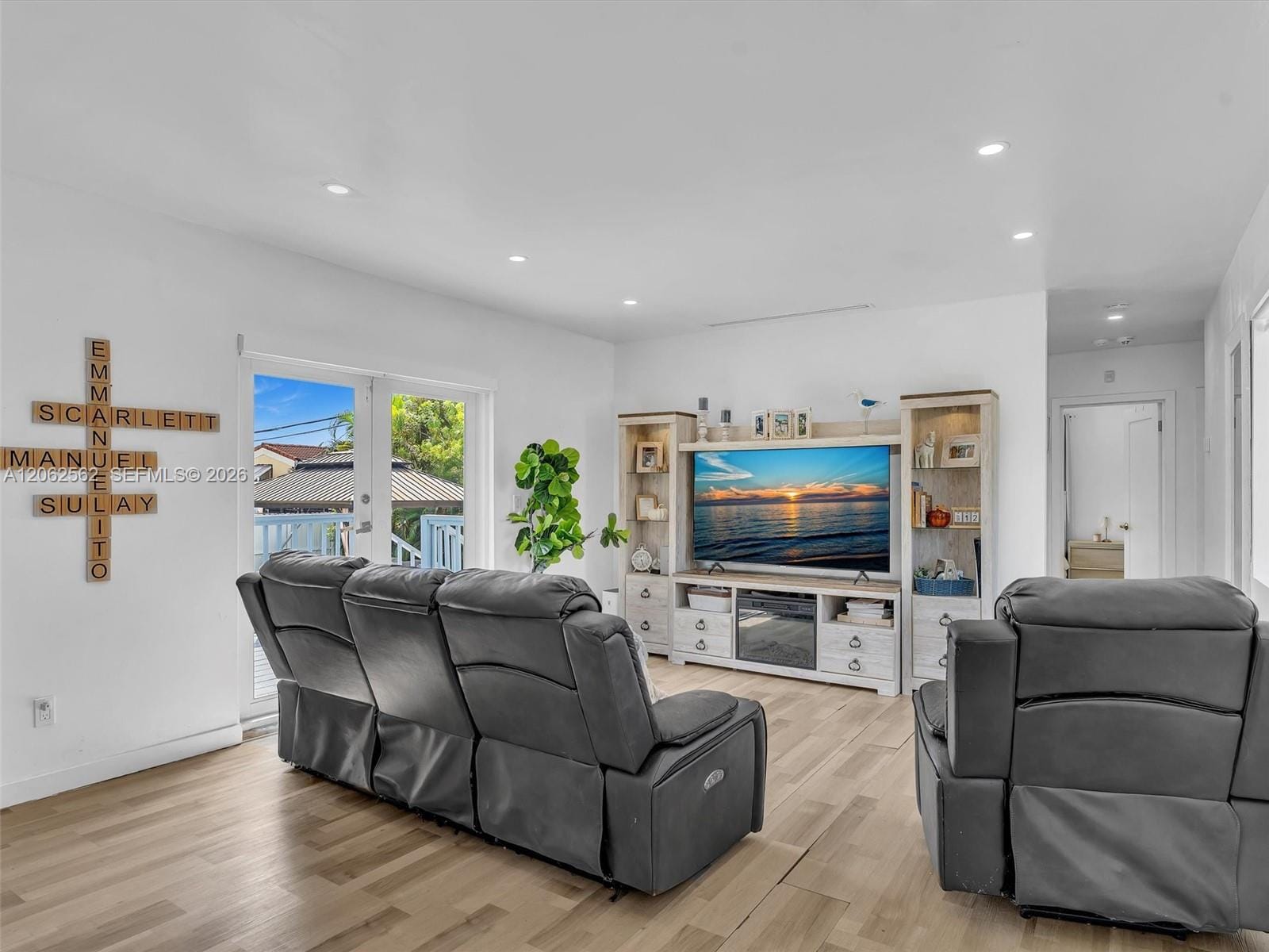 2401 SW 83rd Avenue — photo 6