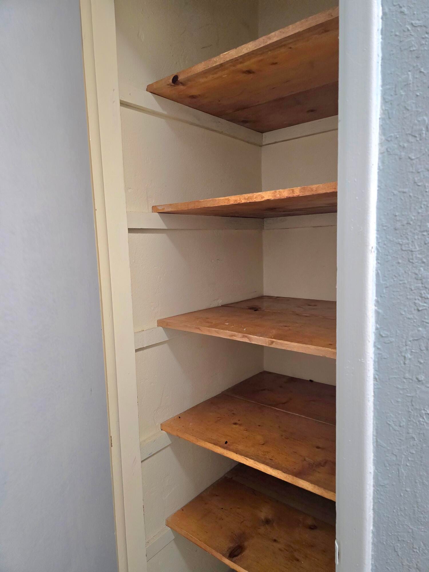 305 SW 14TH Street #1 FRONT — photo 11