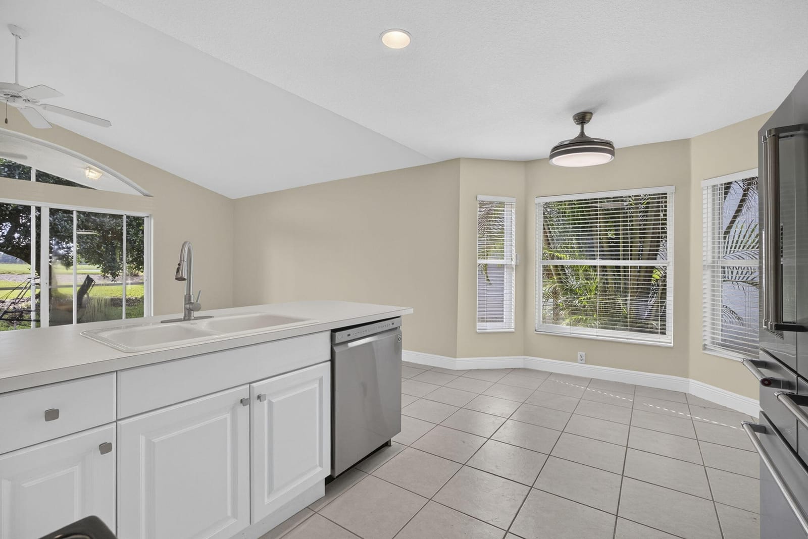 2146 COUNTRY GOLF Drive — photo 10
