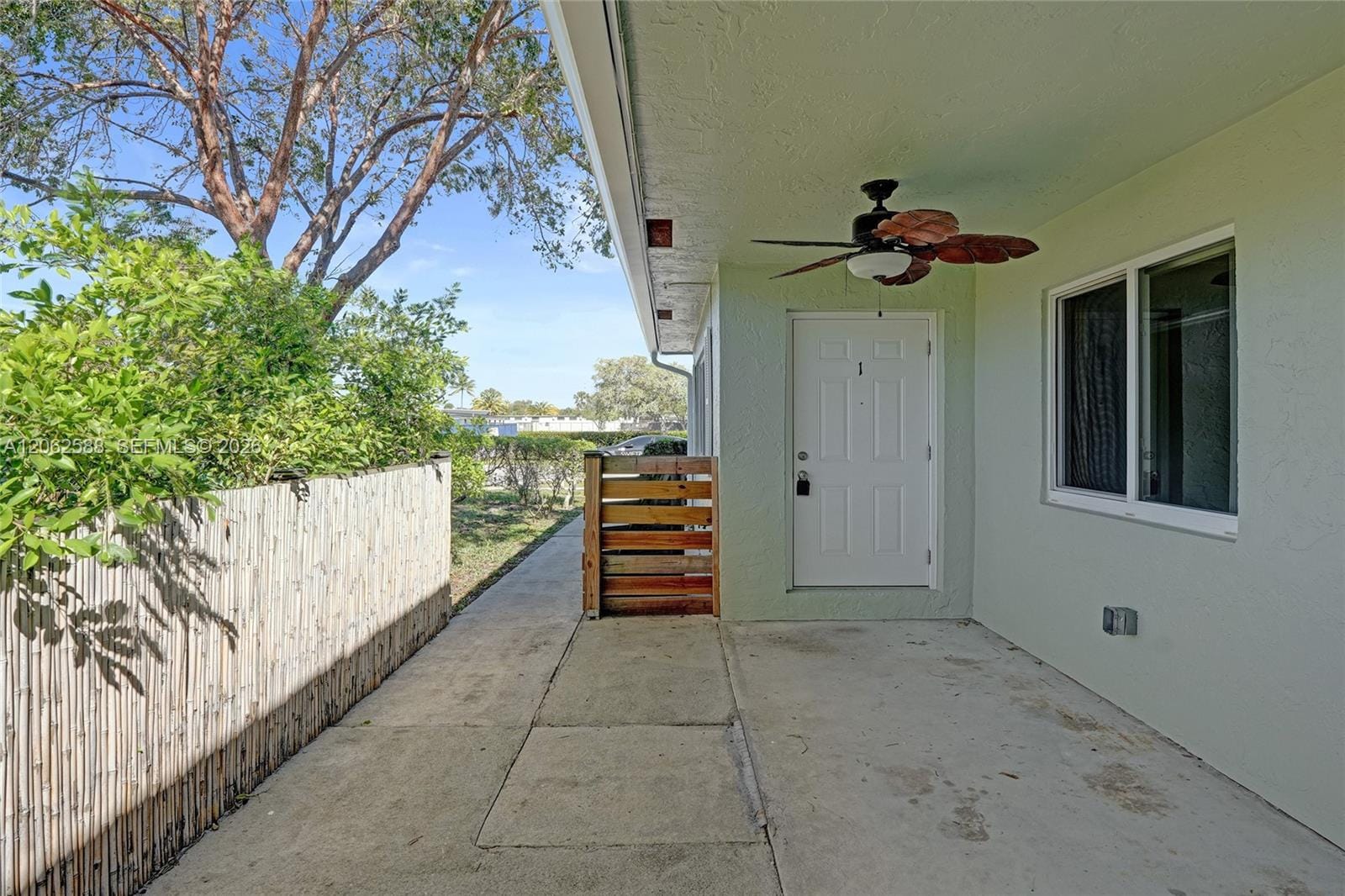 920 SW 28th Street 12 — photo 3