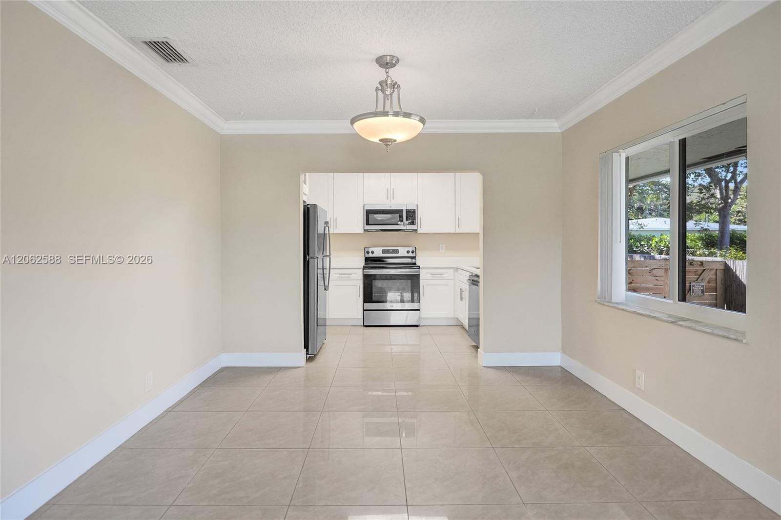920 SW 28th Street 12 — photo 5