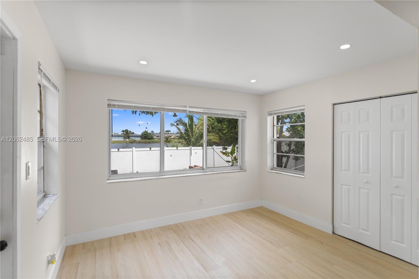 1000 NW 23rd Terrace, Pompano Beach, FL 33069 photo 12
