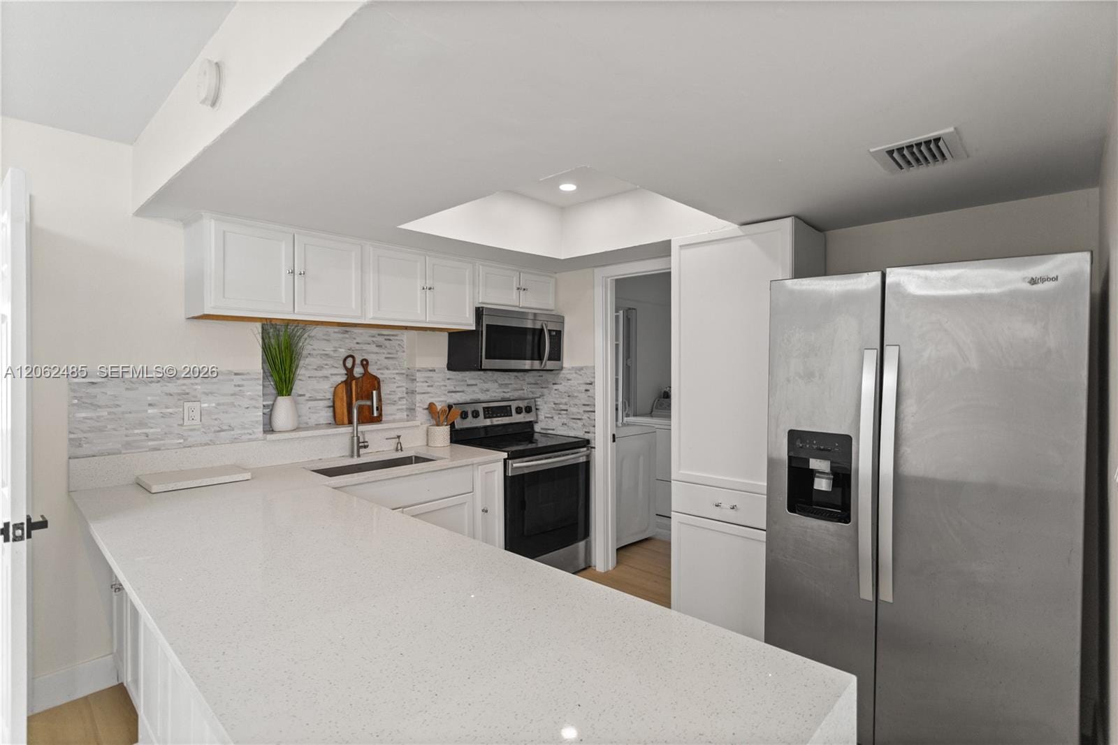 1000 NW 23rd Terrace, Pompano Beach, FL 33069 photo 7