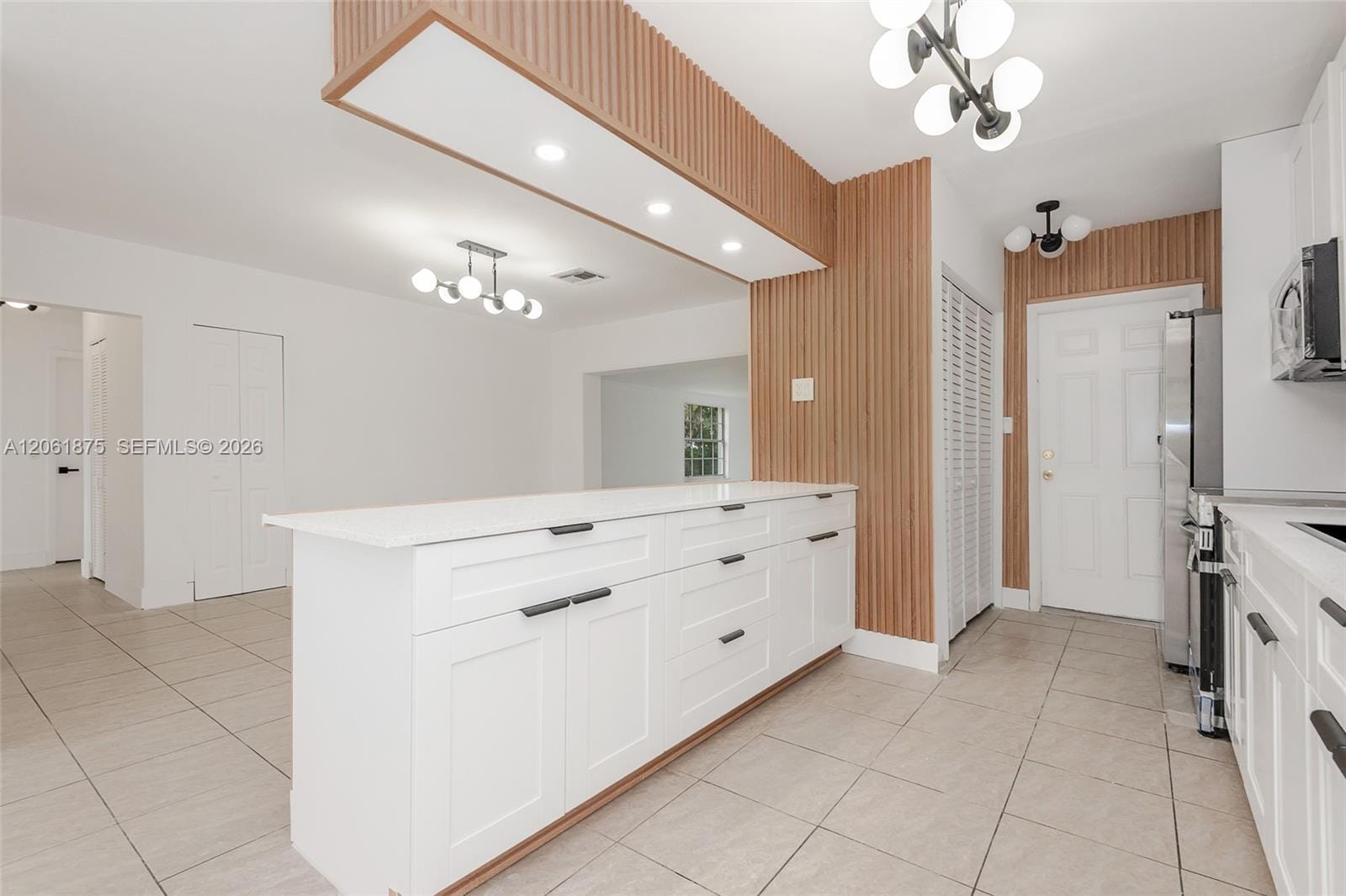 998 W 68th Street, Hialeah, FL 33014 photo 5
