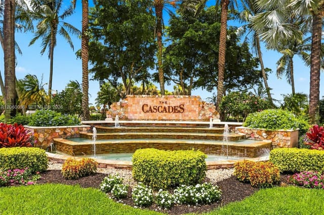 7215 Whitfield Avenue, Boynton Beach, FL 33437