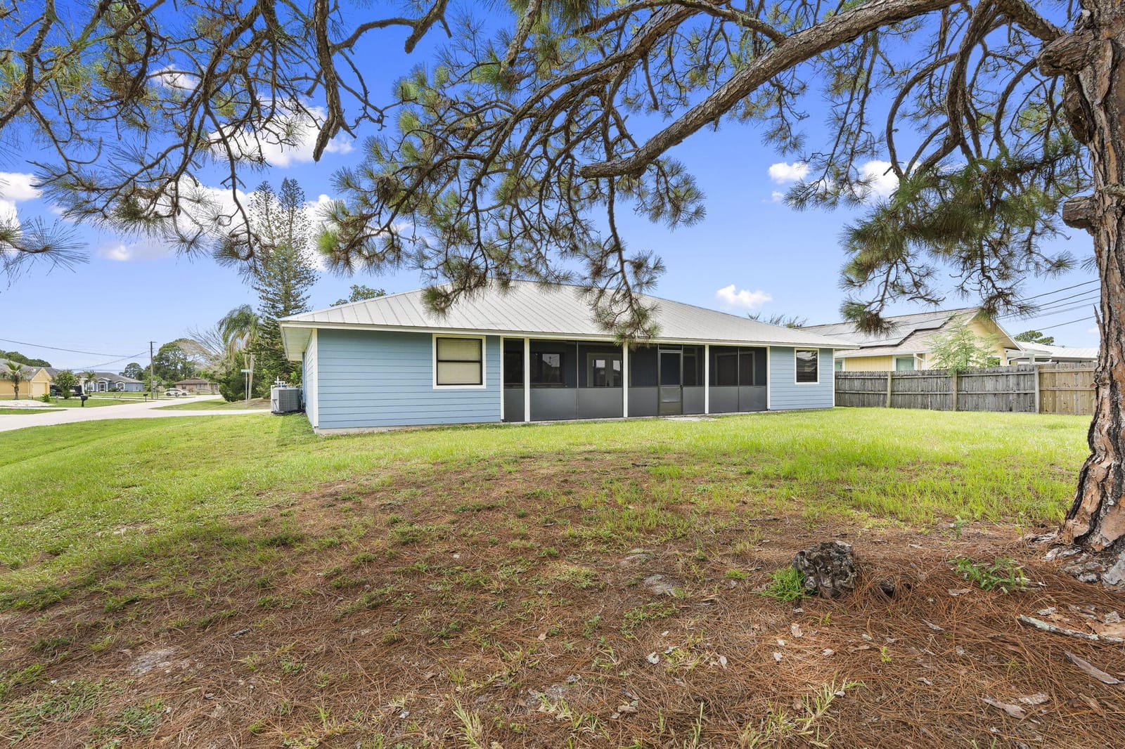 1001 SW Canary Terrace, Port St. Lucie, FL 34953 photo 27