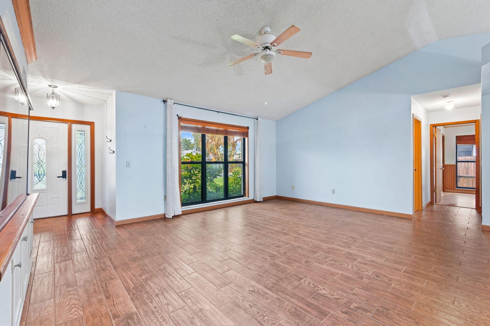1001 SW Canary Terrace — photo 4