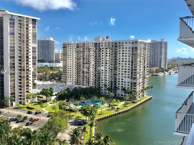 2851 NE 183rd Street 1609E, Admirals Port Condo West, Aventura, FL