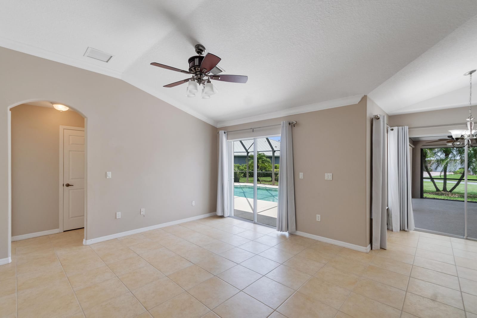 1025 SOUTHLAKES Way SW, Vero Beach, FL 32968 photo 12