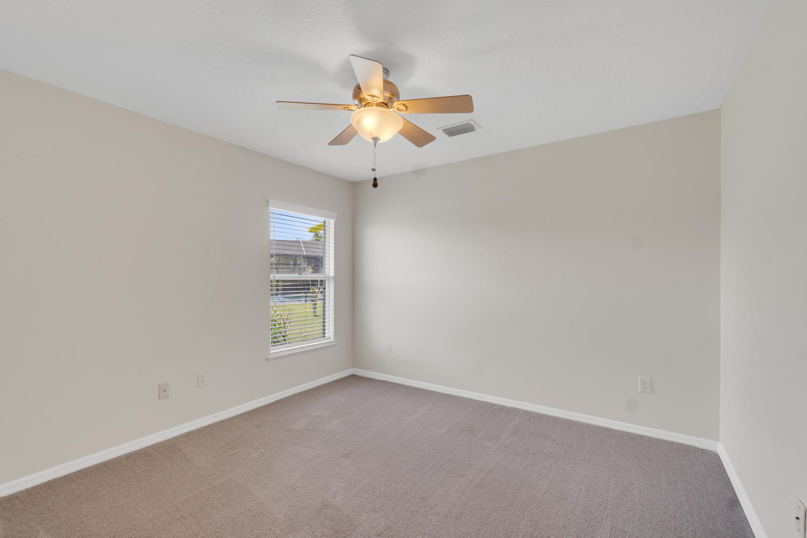 1025 SOUTHLAKES Way SW, Vero Beach, FL 32968 photo 21