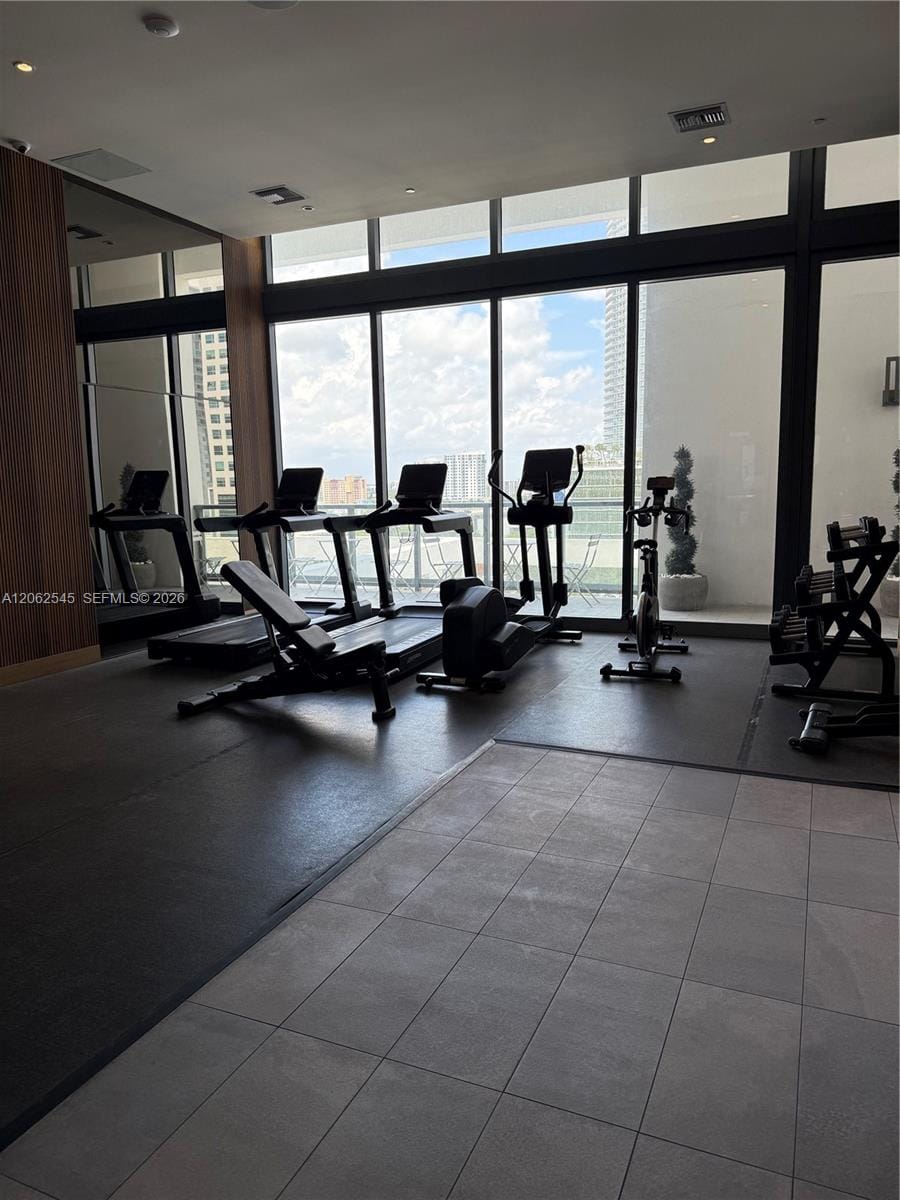 229 SW 9th Street 507 — photo 10