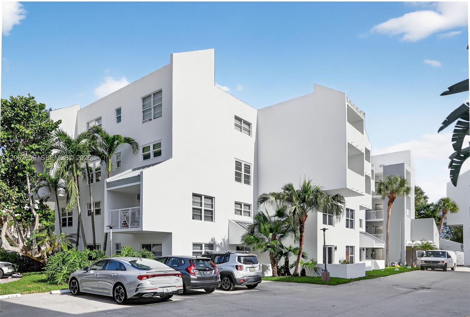 2870 NE 14th St Causeway 203C, Pompano Beach, FL 33062 photo 2